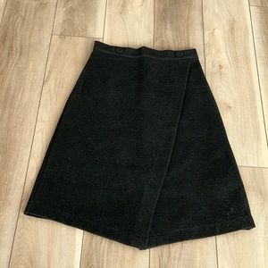 EUC Women’s Few Moda New York Brand Size L Large Wrap Pencil Skirt